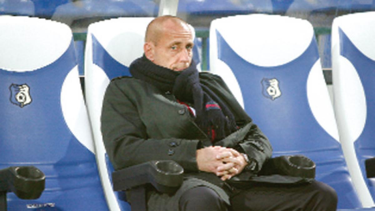 CFR CLUJ / Trombetta ia vacanţă