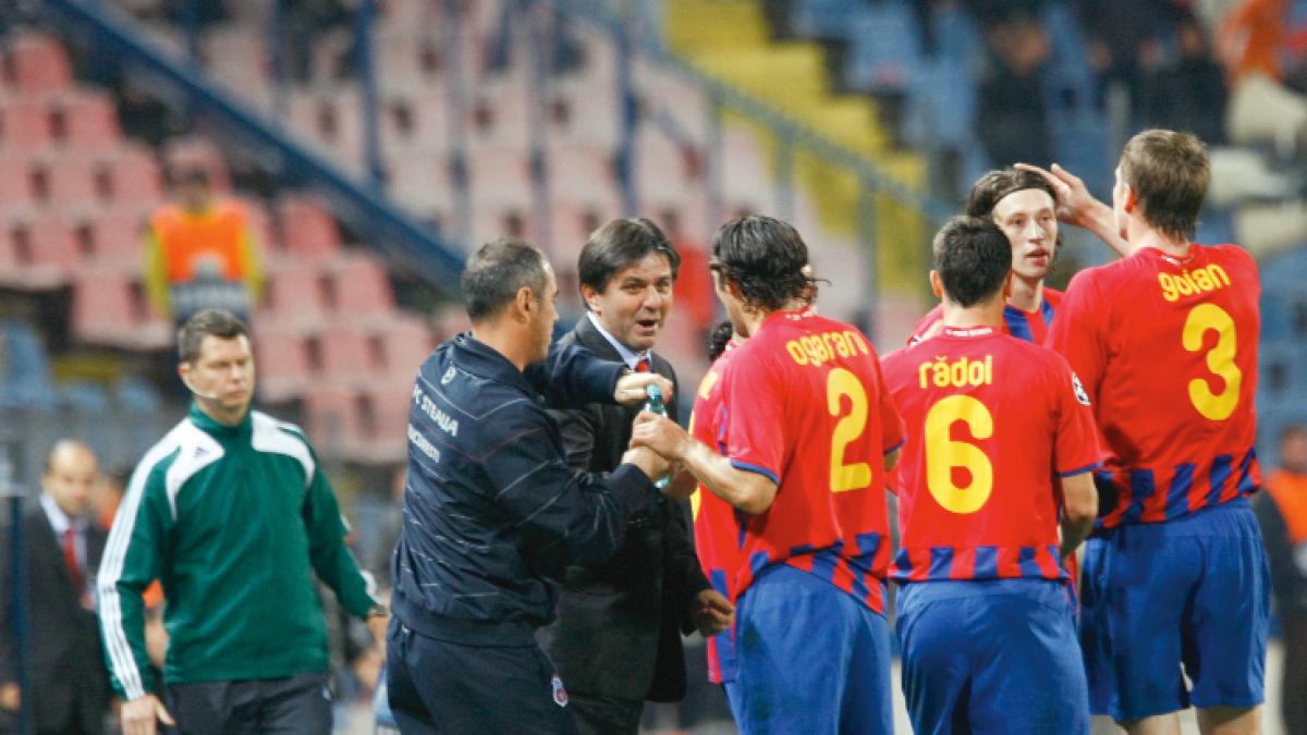 STEAUA / Lăcătuş, la loc comanda