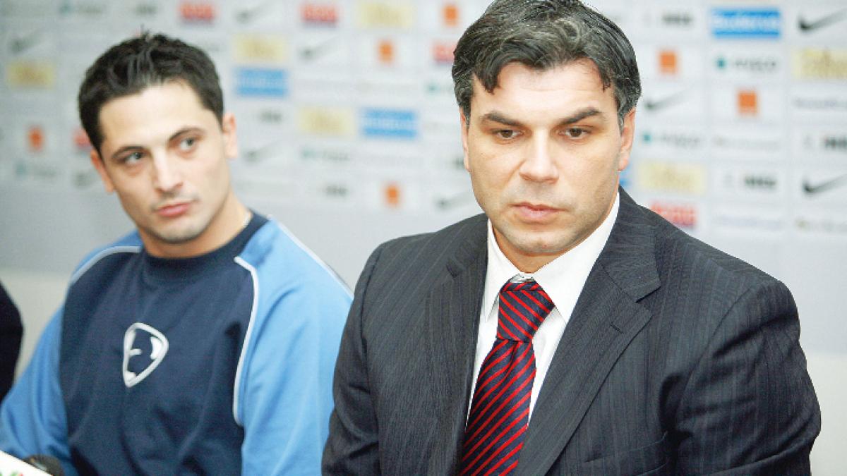 STEAUA / Rădoi pleacă la arabi
