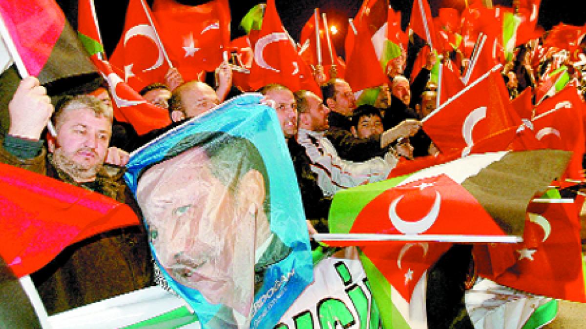 INCIDENT LA DAVOS / Erdogan trânteşte uşa
