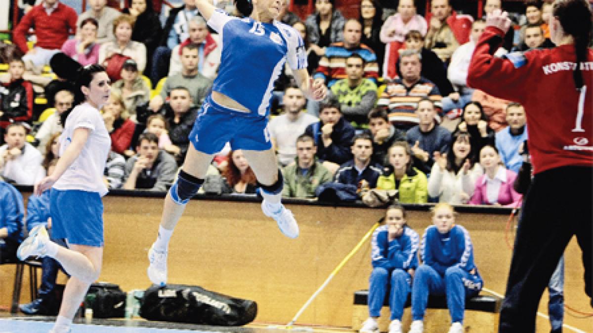 HANDBAL – CUPE EUROPENE / Debut cu stângul