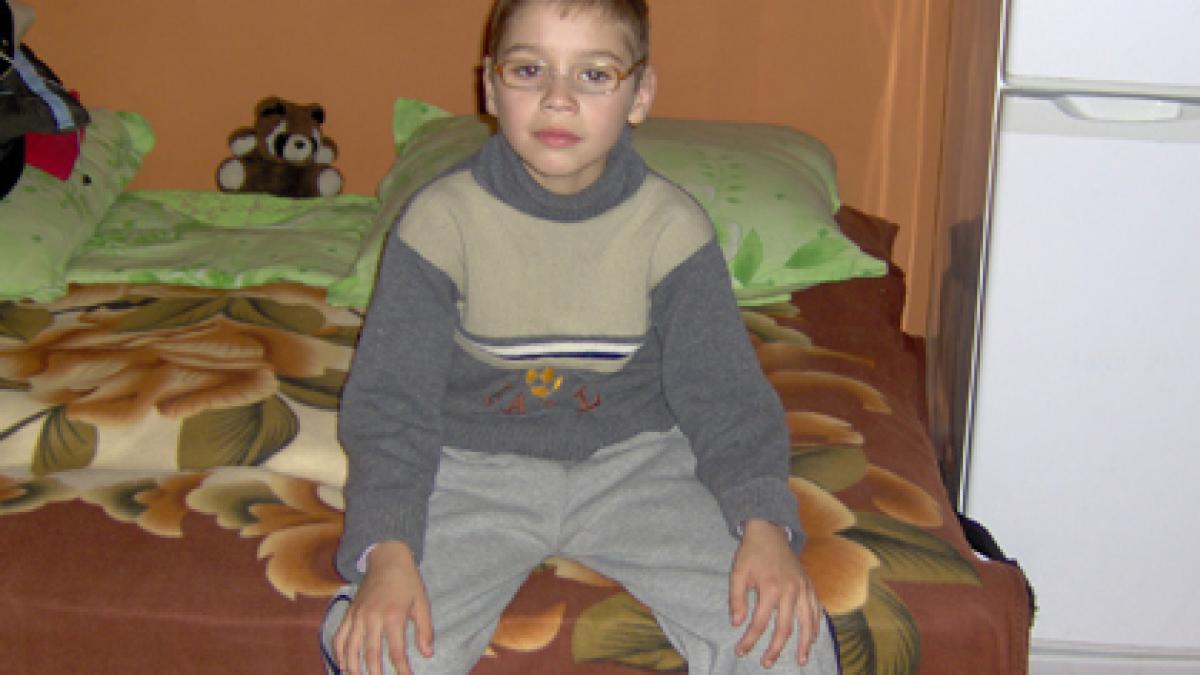APEL UMANITAR / Răzvan are nevoie de noi