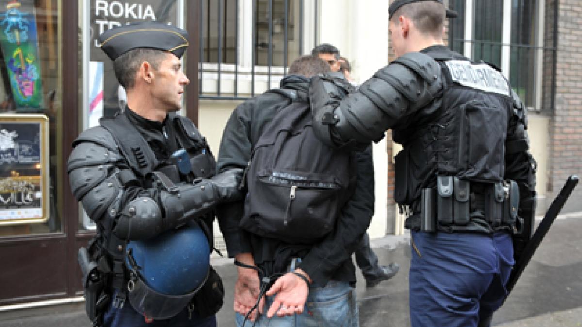 PLAN DE MĂSURI ANTIATACURI ARMATE / Lecţie franţuzească