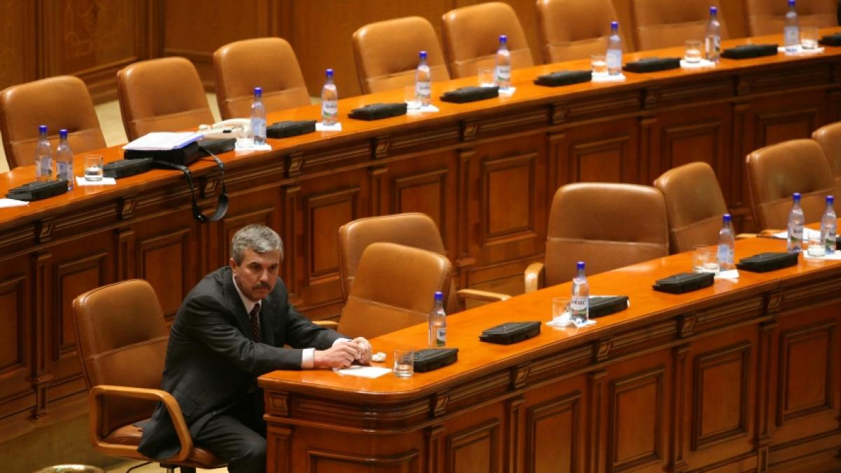 NU-I CA GEOANĂ/PSD o lasă mai moale cu caşcavalul