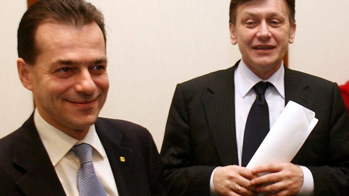 ORBAN SE COMPARĂ CU UN PREMIER /Crin Antonescu a câştigat prima rundă