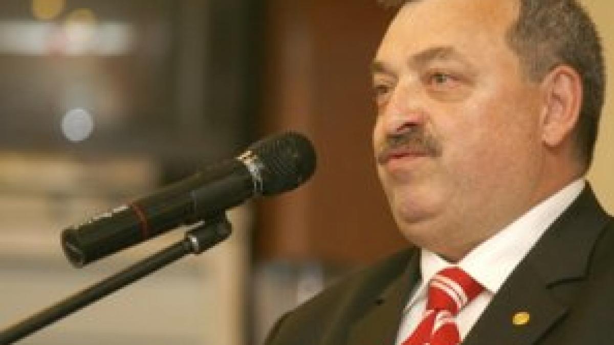 Marcel Popescu şi Pompiliu Borş părăsesc Dinamo Bucureşti