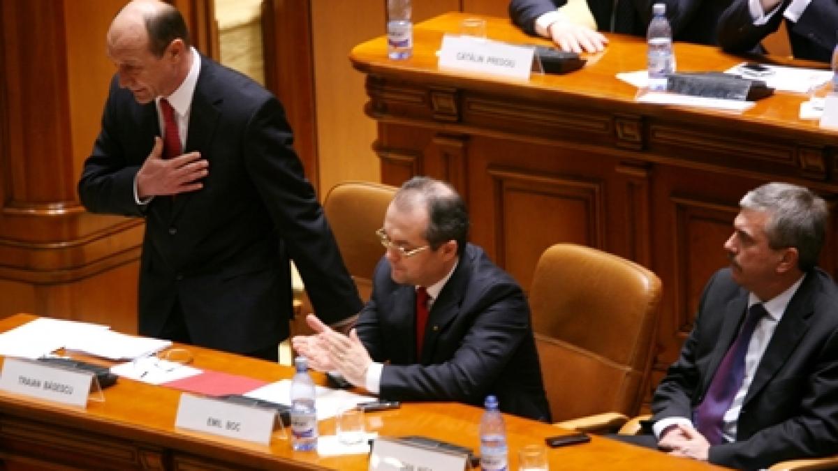 Băsescu cere UE anchetă la Chişinău
