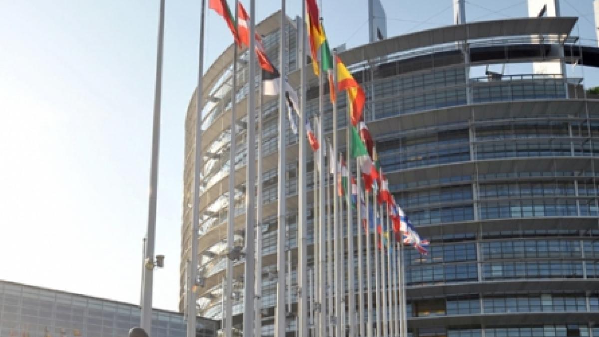 Candidaţi cu euroaveri