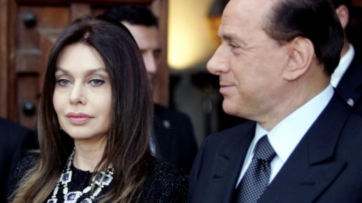 Italia / Veronica Lario îl părăseşte pe Berlusconi