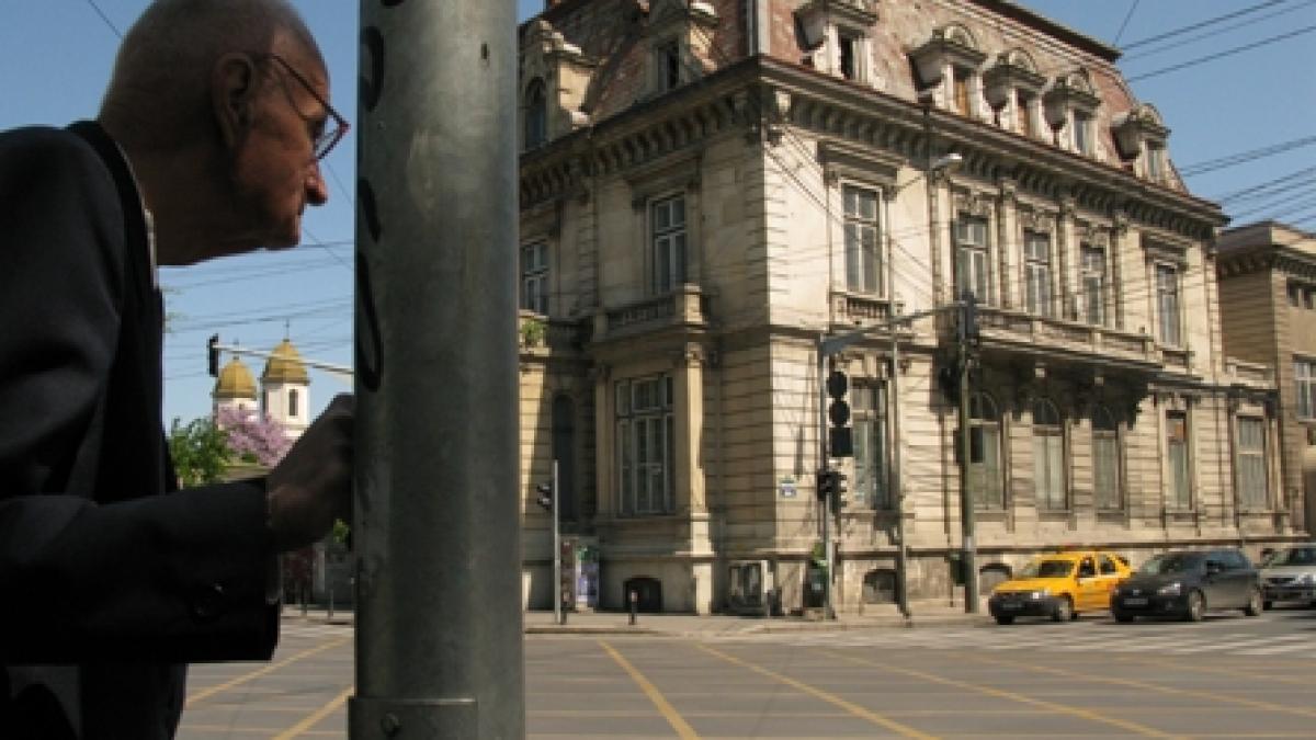 Ce ascund clădirile de pe Calea Victoriei