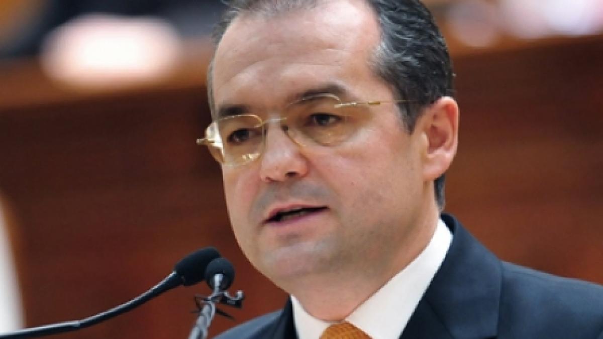 Boc: Se întrevăd semne de redresare economică