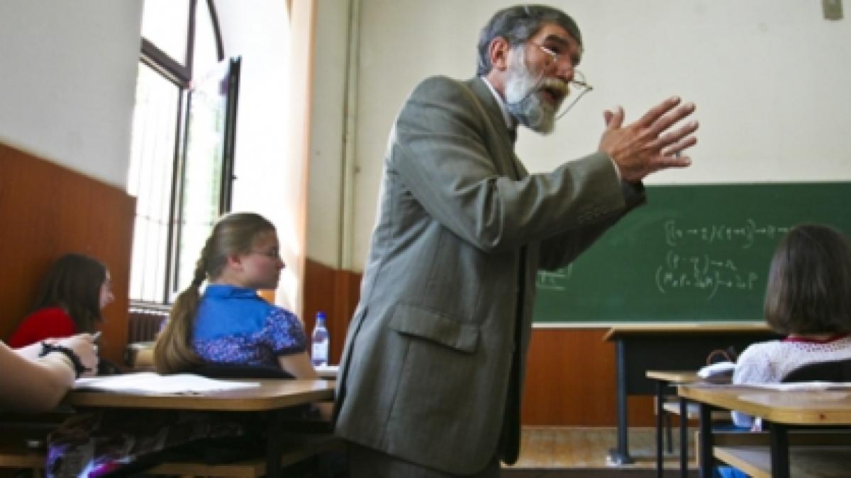 Logica, sacrificată pe altarul societăţii