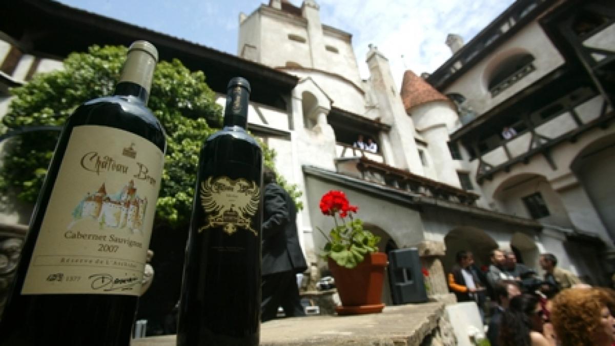 La Bran, "vampirii" ascultă de habsburgi