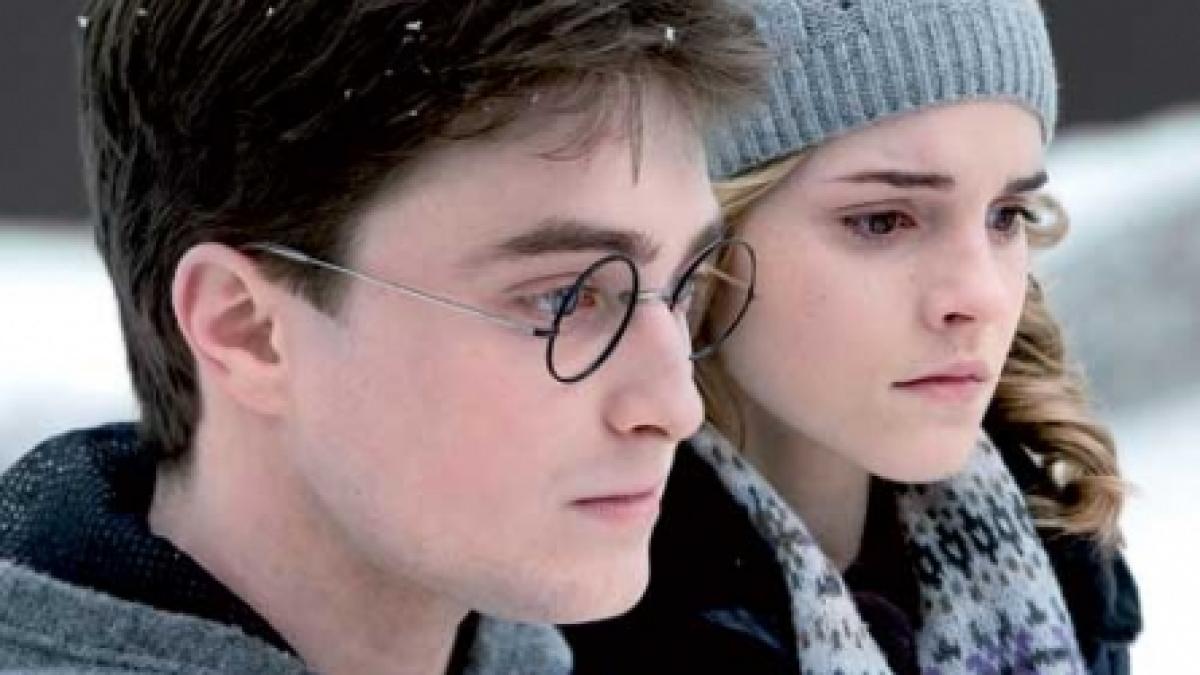 Harry Potter vrăjeşte fetele