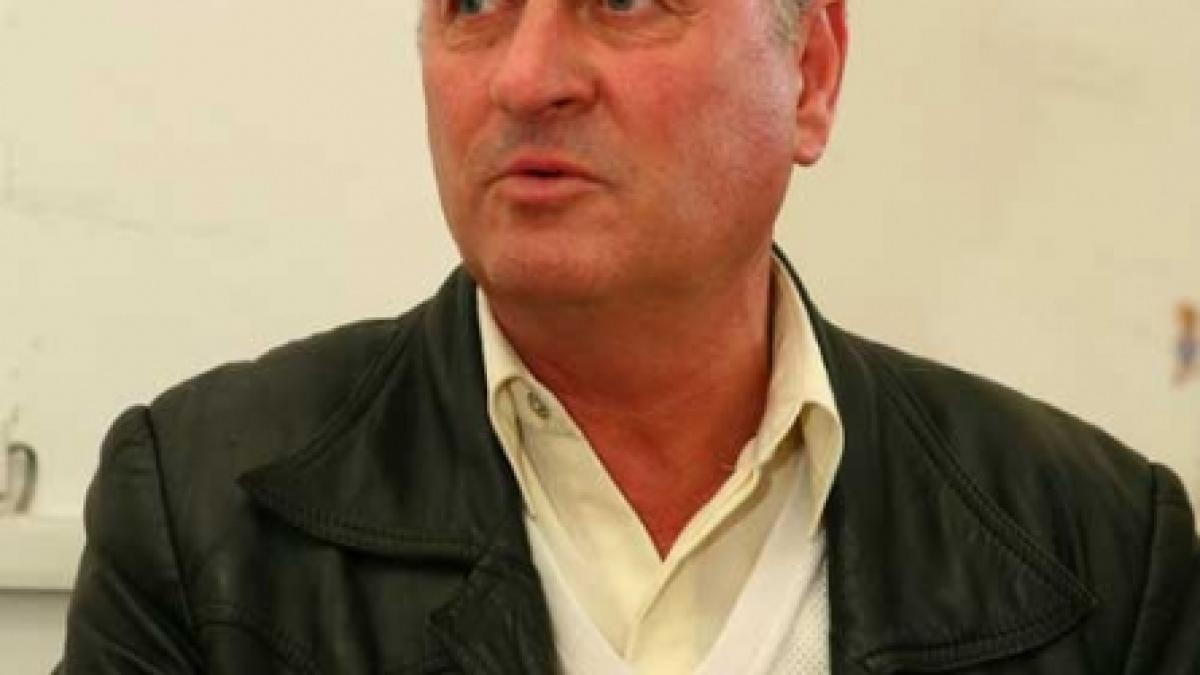 Condamnat că l-a văzut pe Carlos
