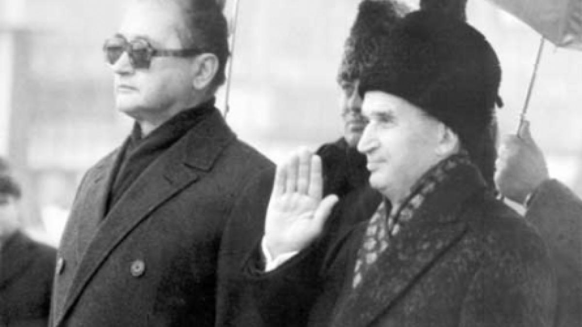 Sovieticii l-au sprijinit logistic pe Jaruzelski