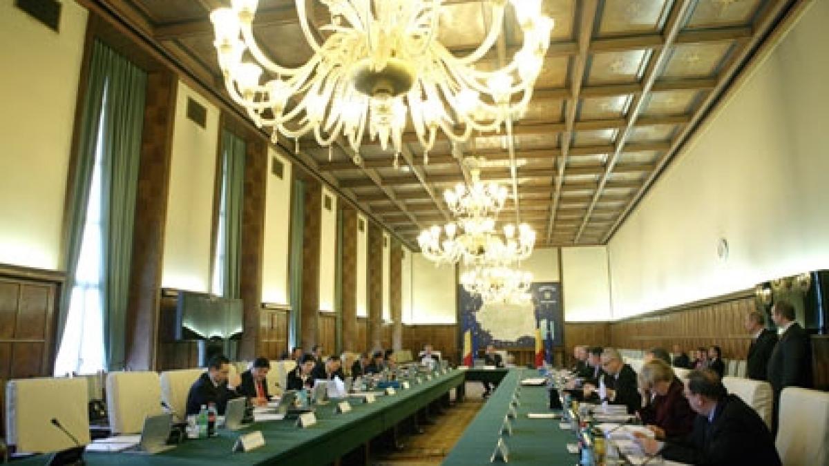Guvernul dă afară 9.200 de bugetari 