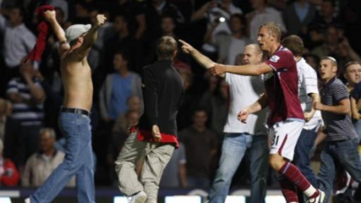 Huliganii englezi au turbat iar: Moartea le-a fluturat steagul pe Upton Park! (Video)