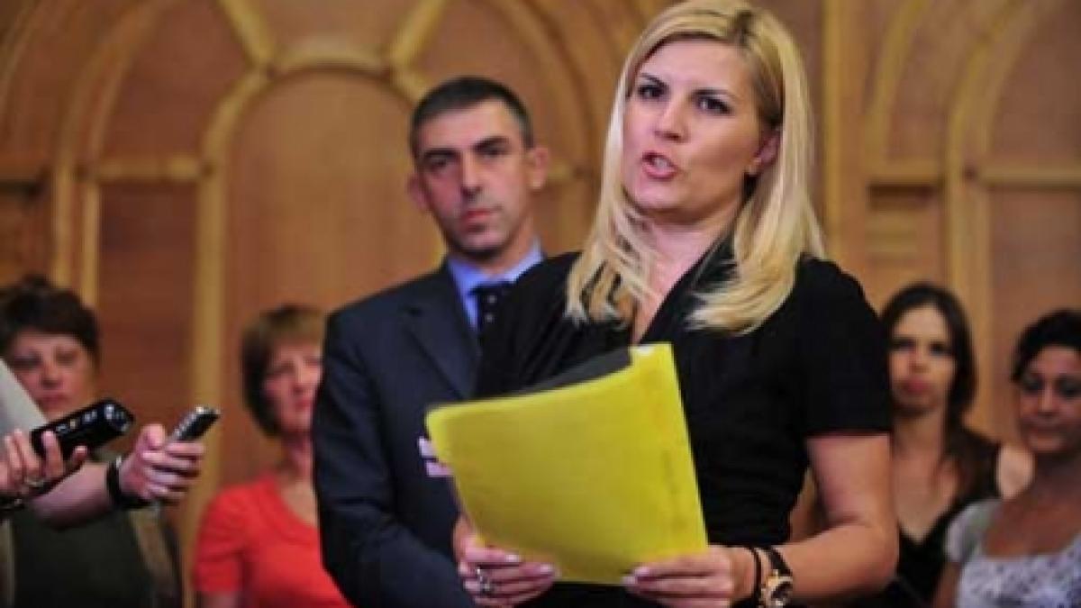 PSD cere cercetarea penală a ministrului Elena Udrea