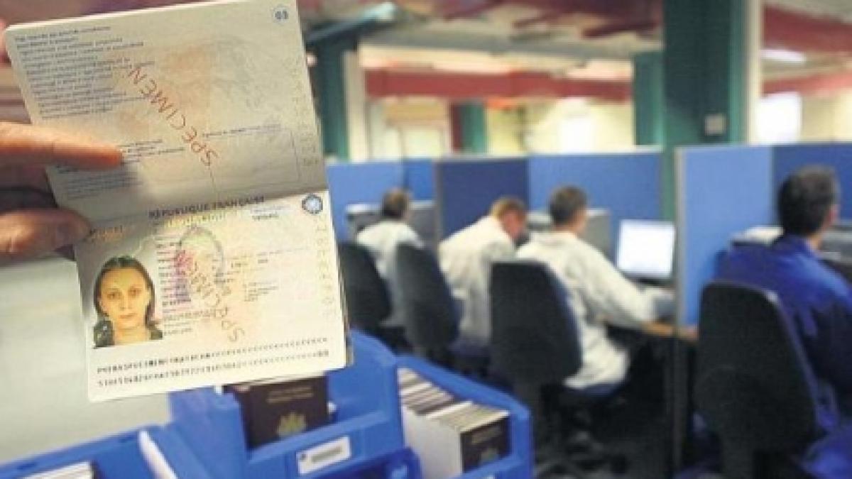 Imprimeria franceză, suspectată că a dat mită pentru contracte în România
