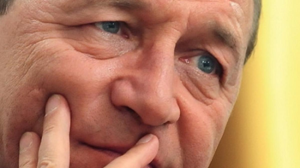 Legea salarizării acordă preşedintelui cel mai mare salariu din sistemul bugetar