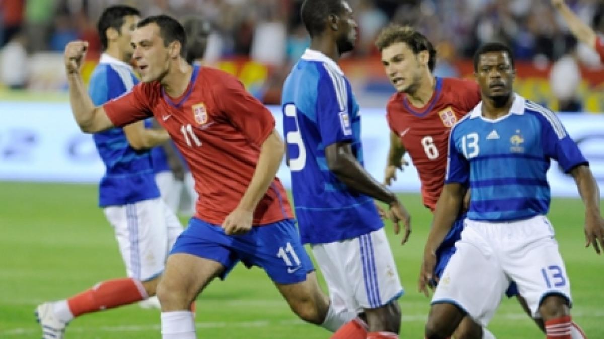 Franţa, remiză în 10 oameni