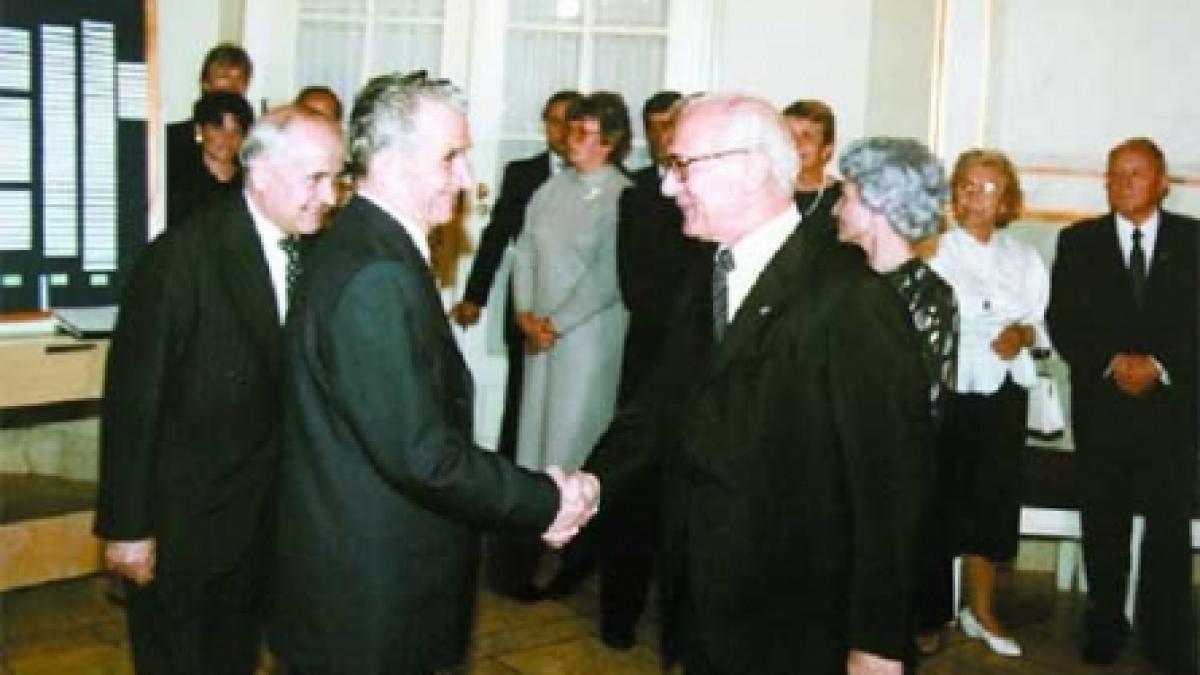 Budapesta nu închide uşa refugiaţilor