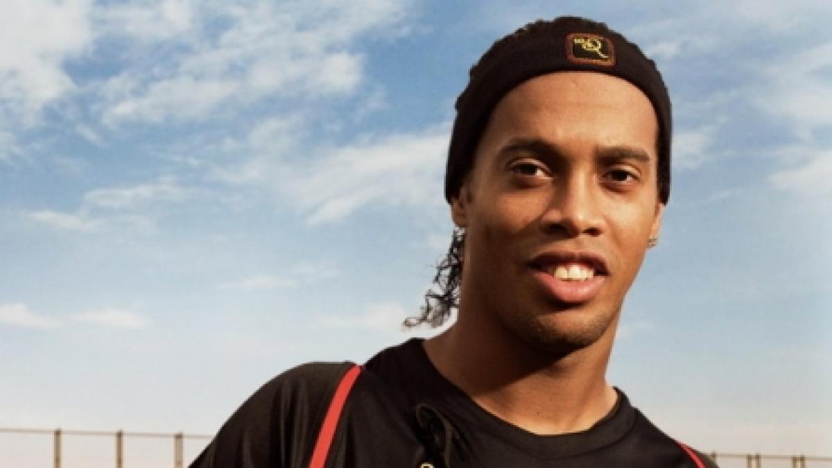 Ronaldinho vrea să se retragă 