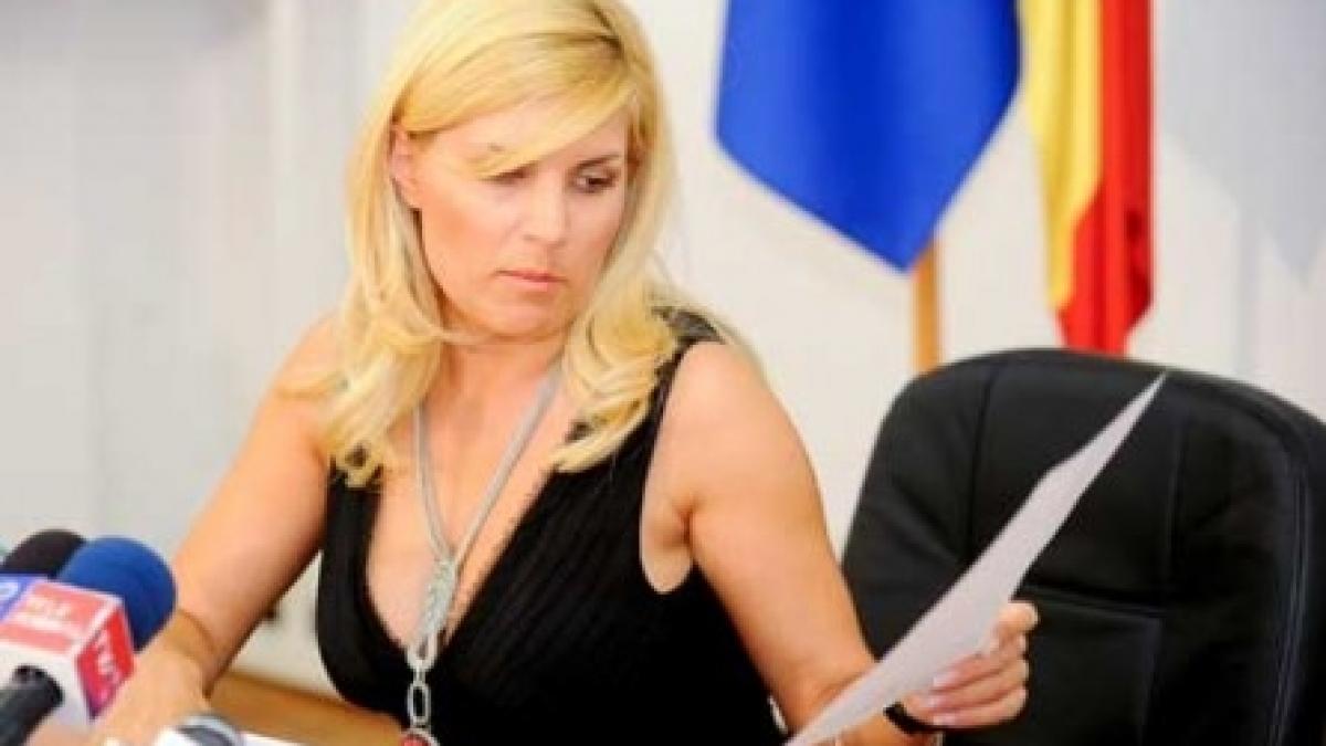 Udrea: demisia şi dosare penale