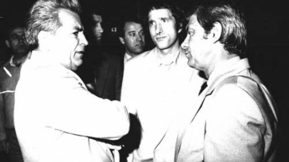 Ceauşescu a renunţat la Steaua pentru "Buzduganul cu trei peceţi"