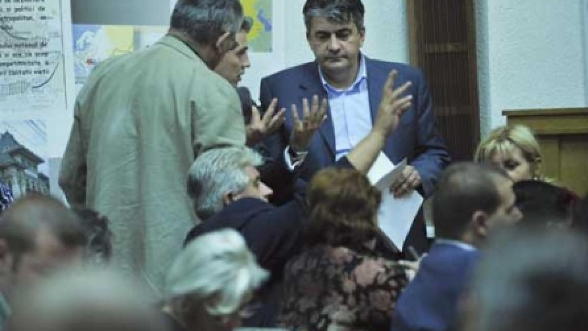 55 de consilieri, 54 de proiecte imobiliare