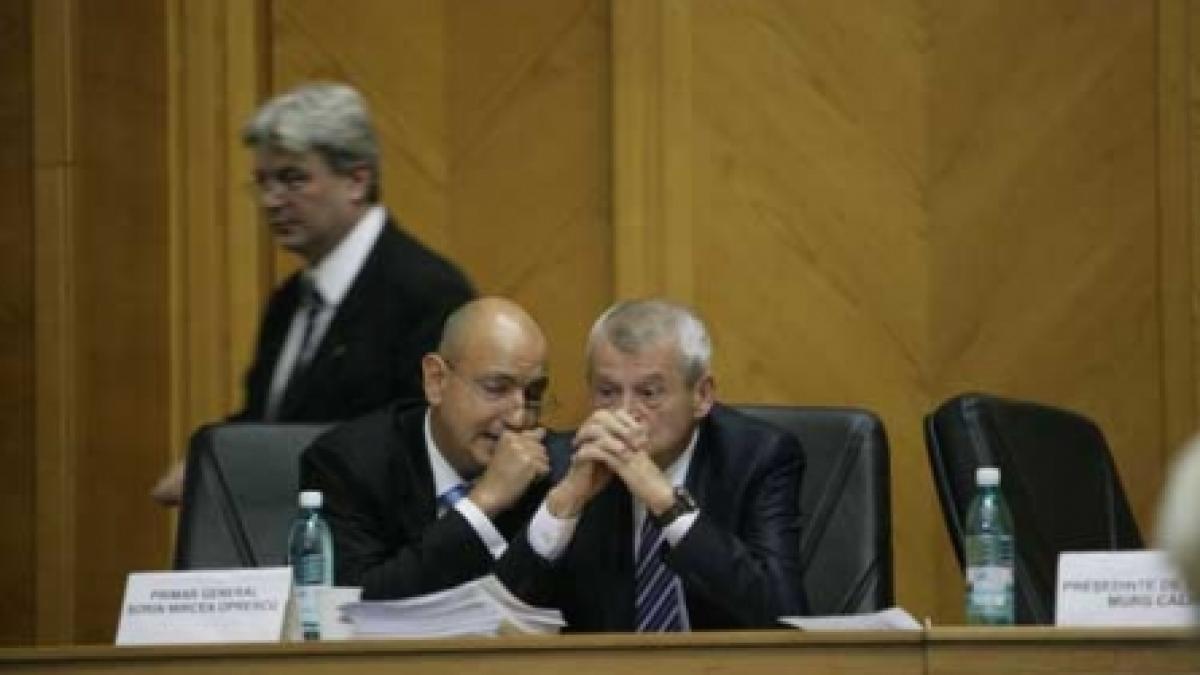 Bătaie şi înjurături la Primăria Capitalei