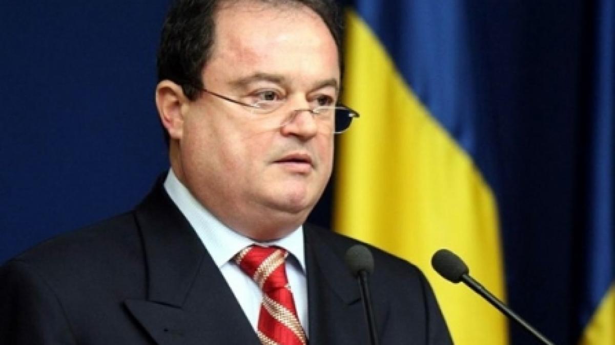 Vasile Blaga: "Mă retrag din funcţia de şef de campanie al lui Traian Băsescu"
