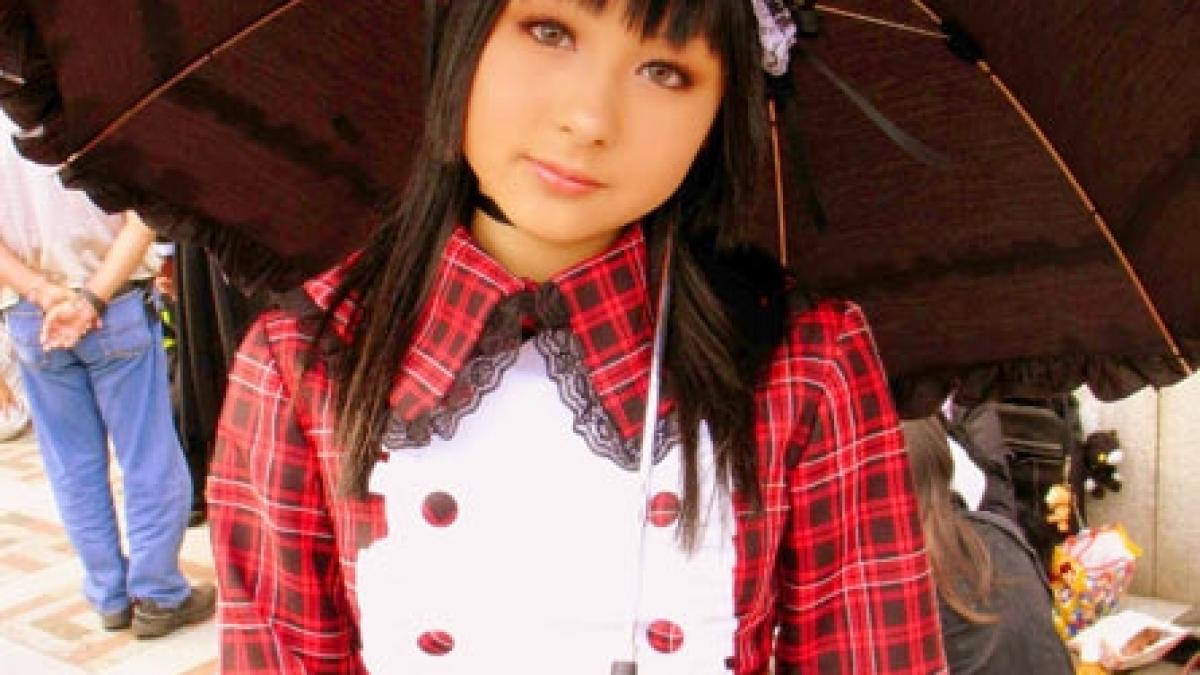 Haotic gotic românesc şi "Gothic Lolita" - un stil cu acte