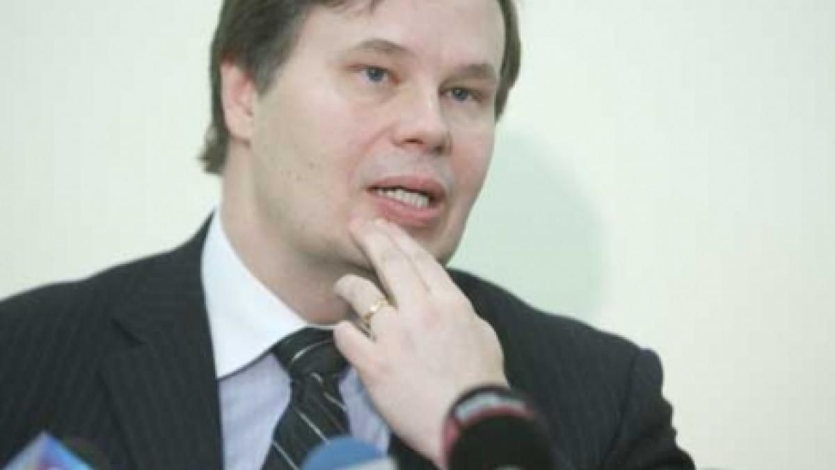 FMI îndulceşte prognozele pe 2010