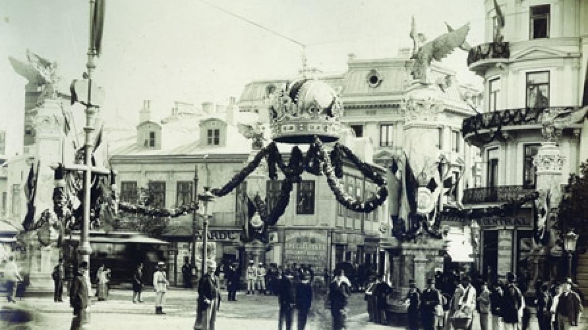 Povestea Bucureştiului într-un album inedit