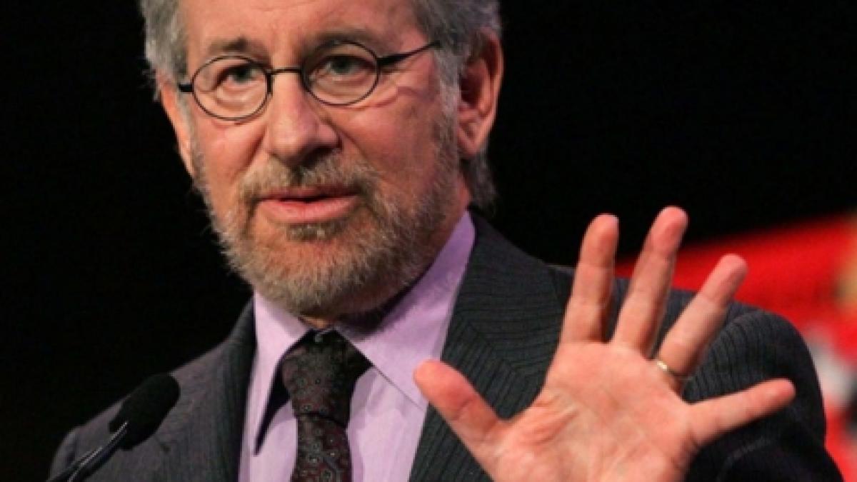 Steven Spielberg renunţă la remake-ul filmului "Harvey"