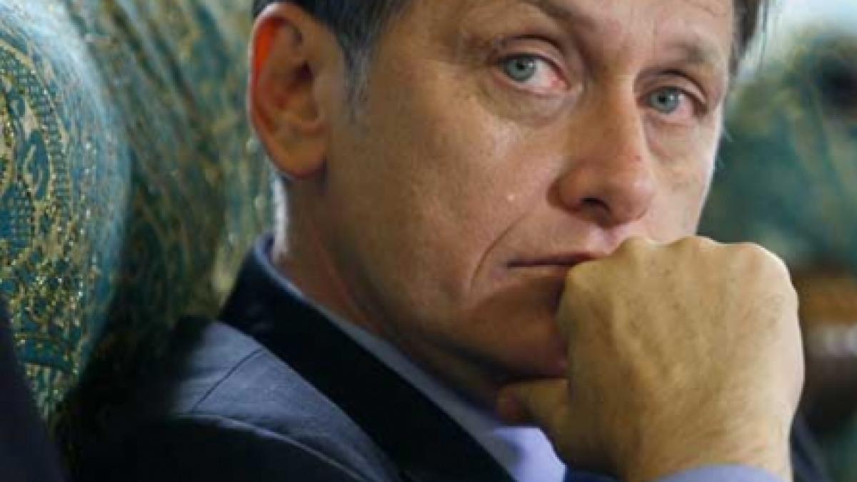 Crin Antonescu, imun la Putere