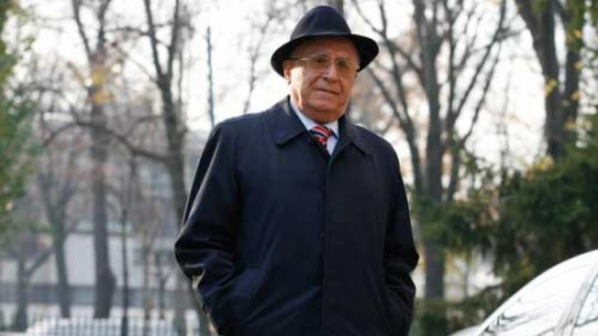 Iliescu către Băsescu: "Băi, băiete, trebuie să te mai maturizezi!"