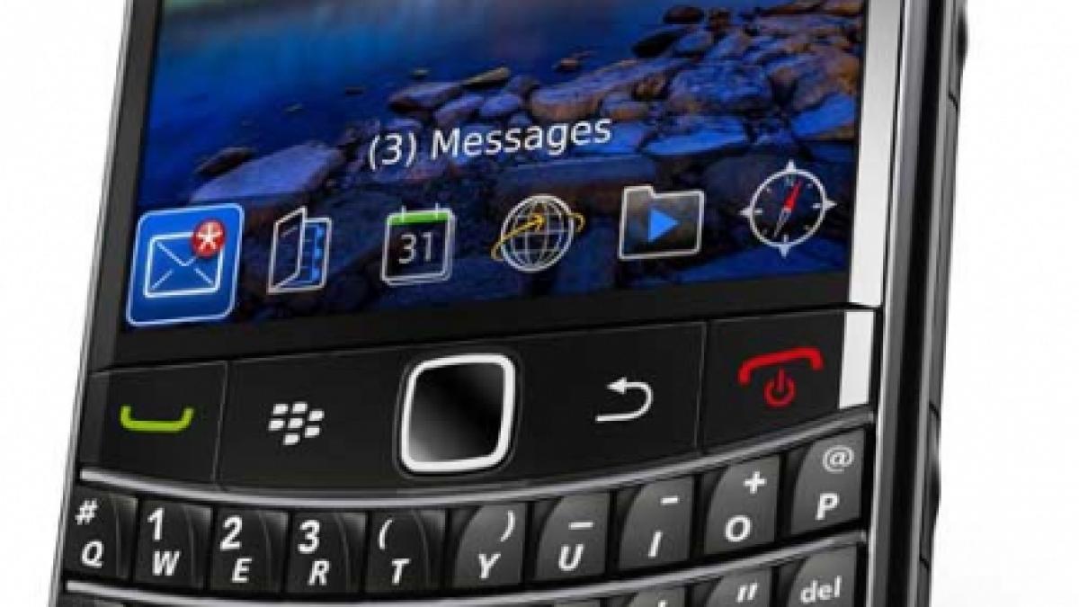 Vodafone aduce BlackBerry Bold 9700