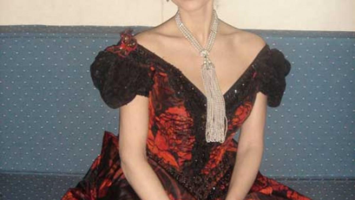 Ramona Bădescu la Rai Uno, într-un serial de epocă