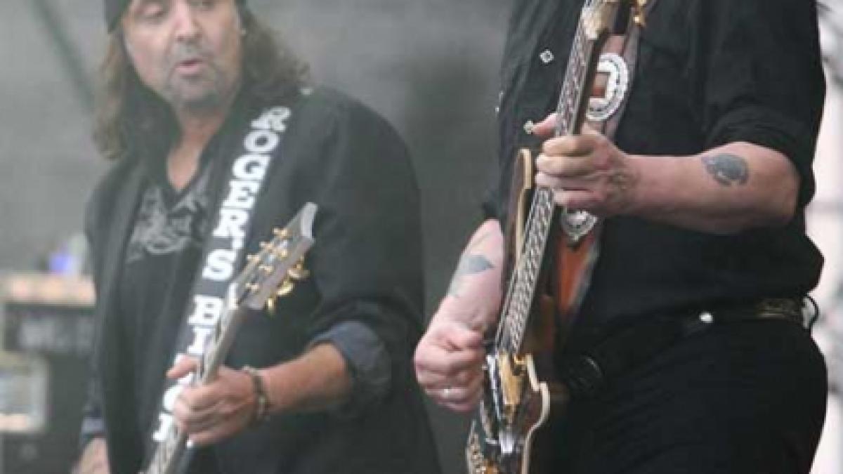 Pasărea Phoenix a rockului mondial