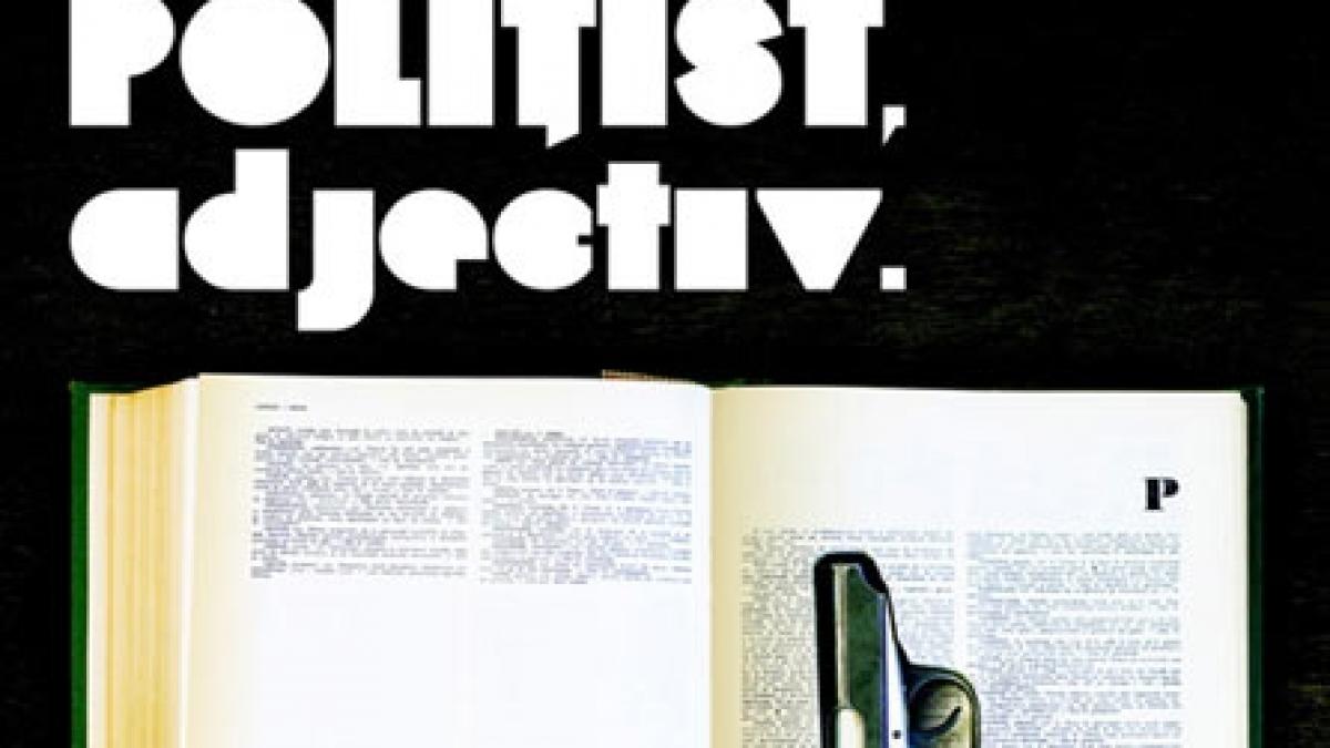 Scenariul "Poliţist, adjectiv" în format electronic