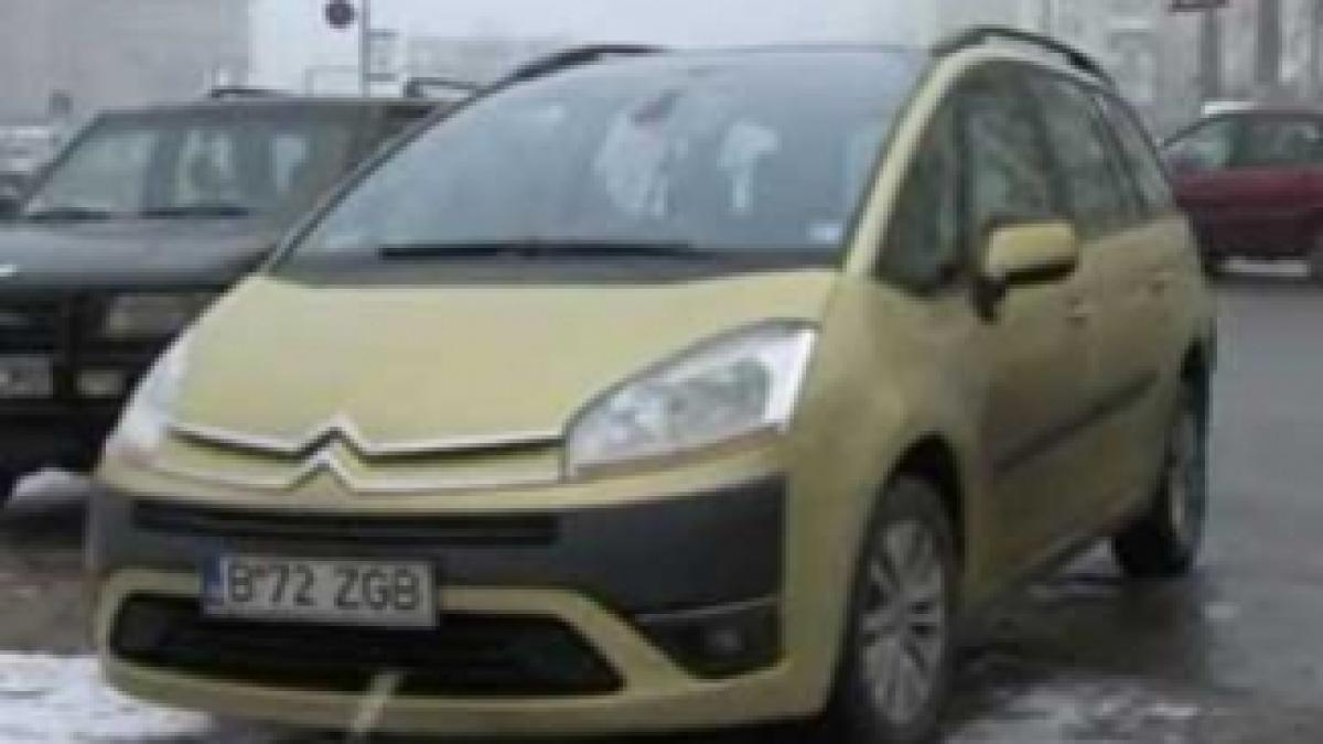 România incredibilă: Compania de leasing vrea să confişte autoturismul plătit integral