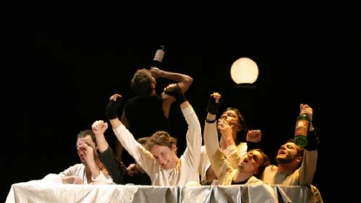 Românii şi bulgarii, colaborare teatrală
