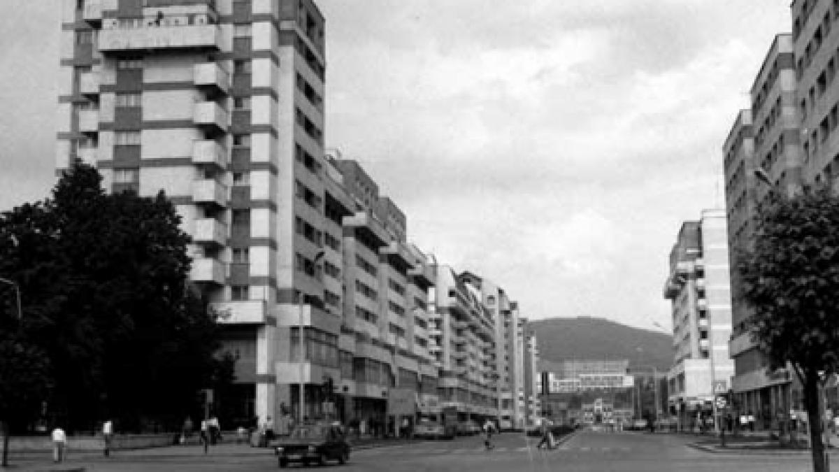 Ţăranii cereau pământ şi orăşenii apartamente