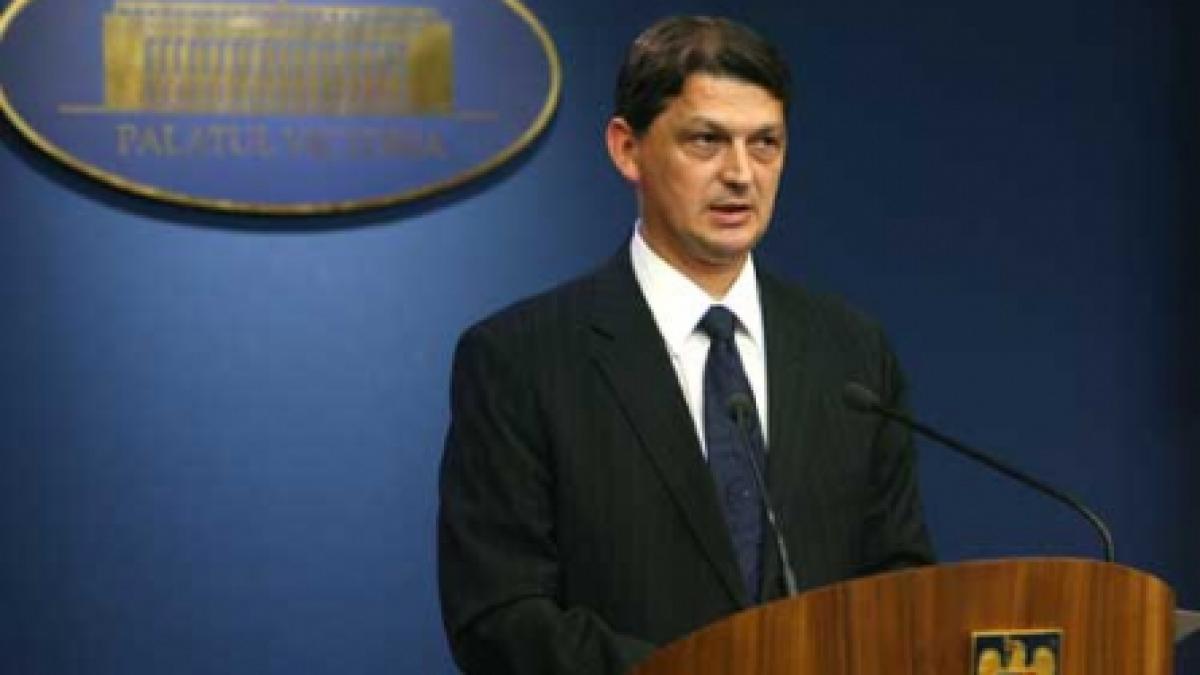 Fugarii din PNL aleargă după funcţii