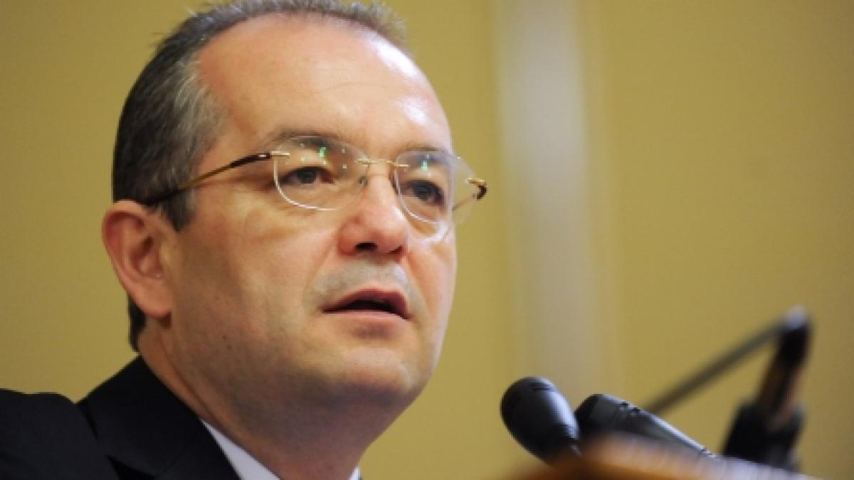 Răfuială cu şeful Guvernului pe Legea pensiilor