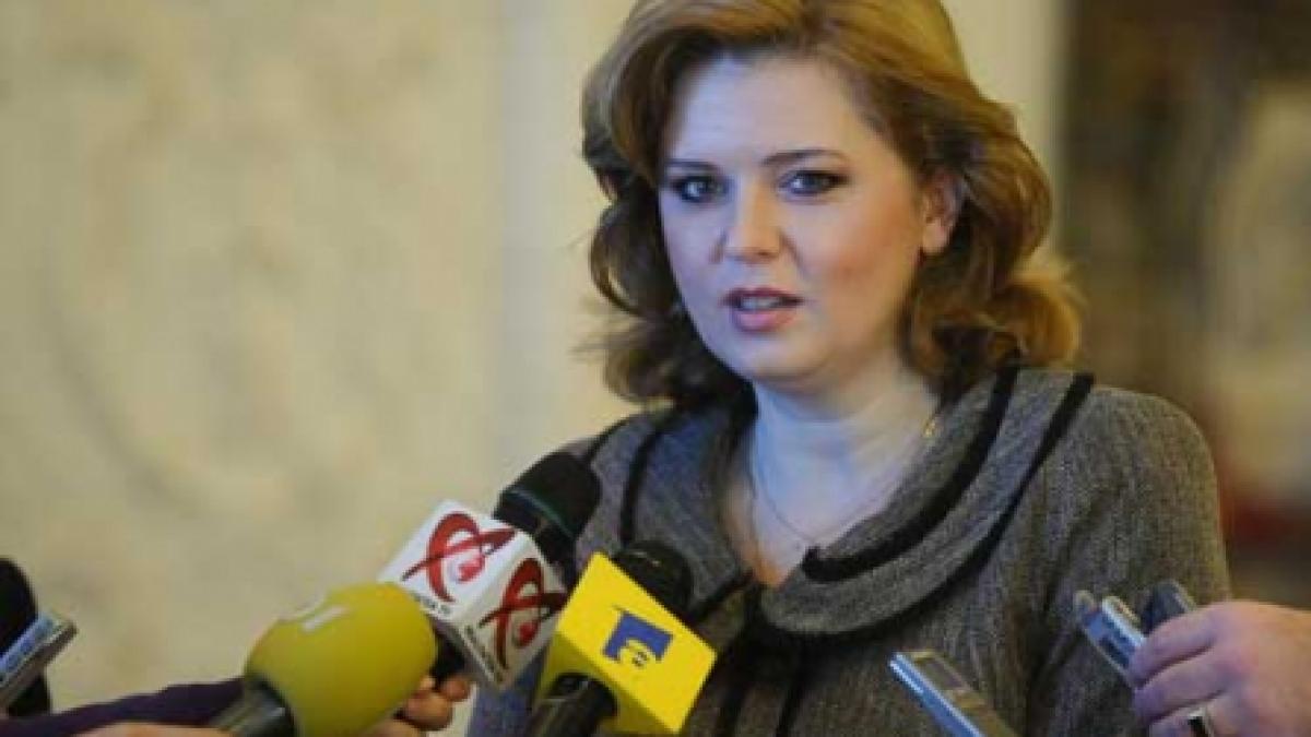 Roberta Anastase a tăiat curentul televiziunilor mogulilor