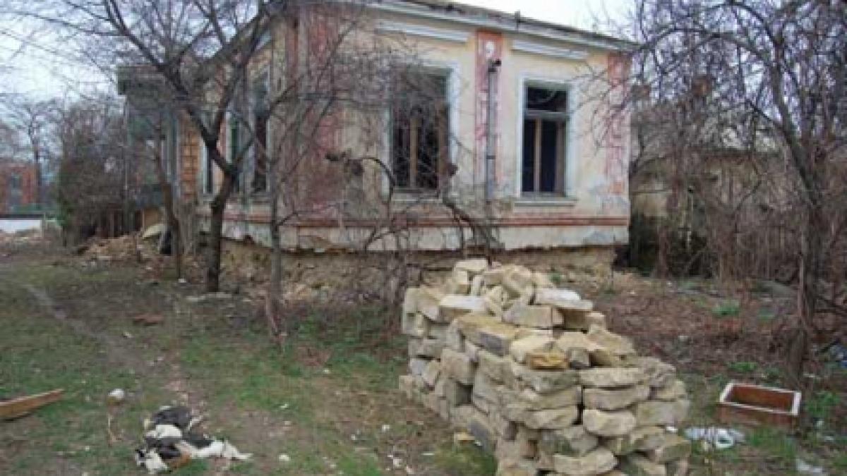 Casa Teodorenilor, rasă de pe faţa pământului